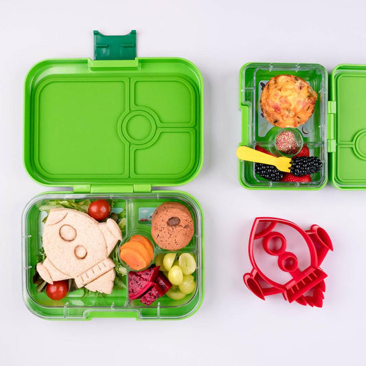Lunch Punch Sandwich Cutter Space - set of 2
