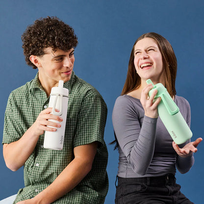 b.box 690mL Insulated Flip Top Bottle - white out