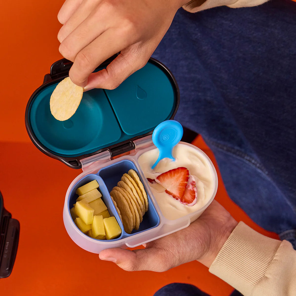 b.box silicone bento buddy - snackbox - berry