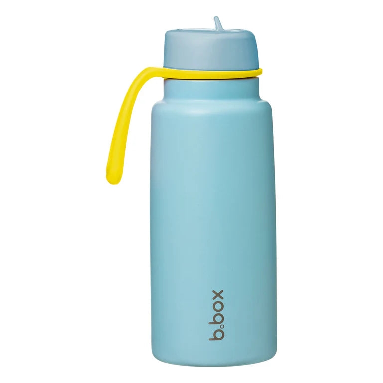b.box Insulated Flip Top 1 Litre Bottle - pool side