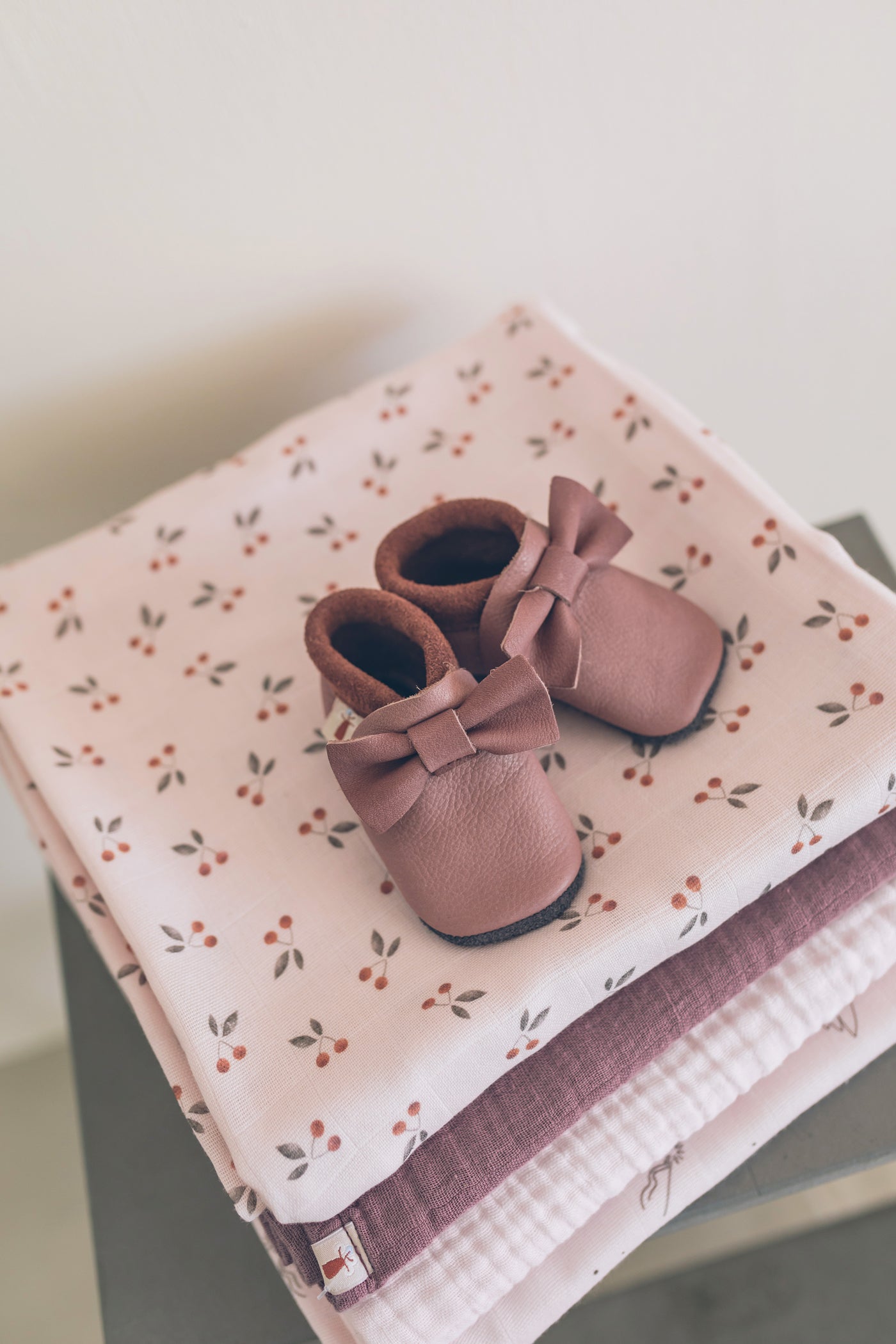 Baobaby soft sole baby shoes - Pirouettes Grapeshake