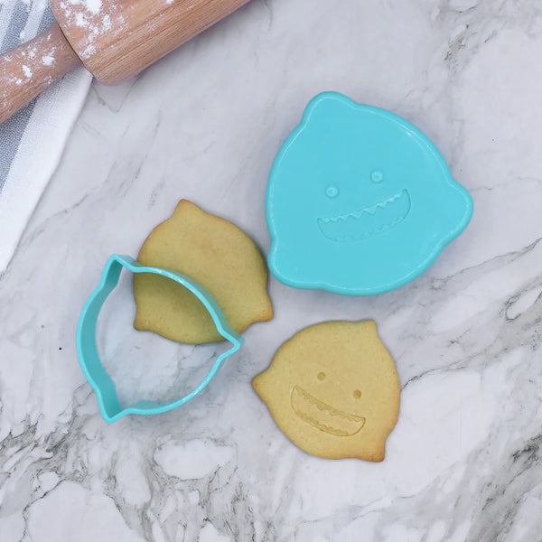 Melii 3-in-1 Sandwich Cutters - Bear/Shark