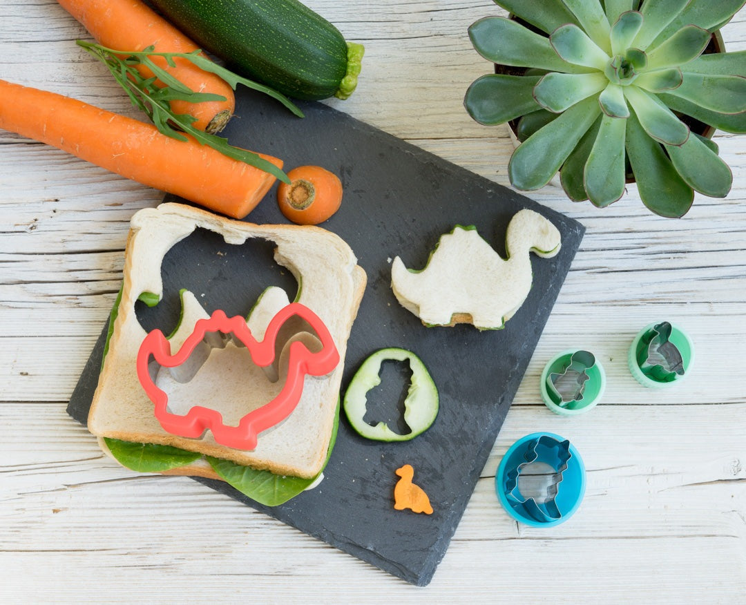 Stainless steel Sandwich Cutter Dino - set of 4